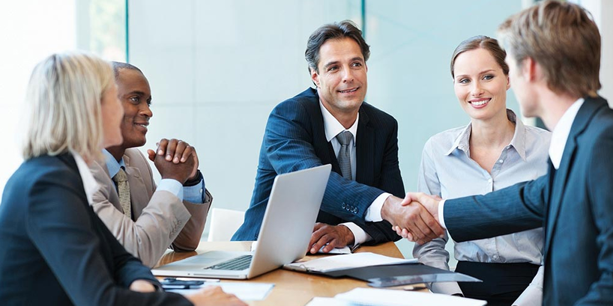 Generalists or Specialists: The more rewarding career C3S Business School